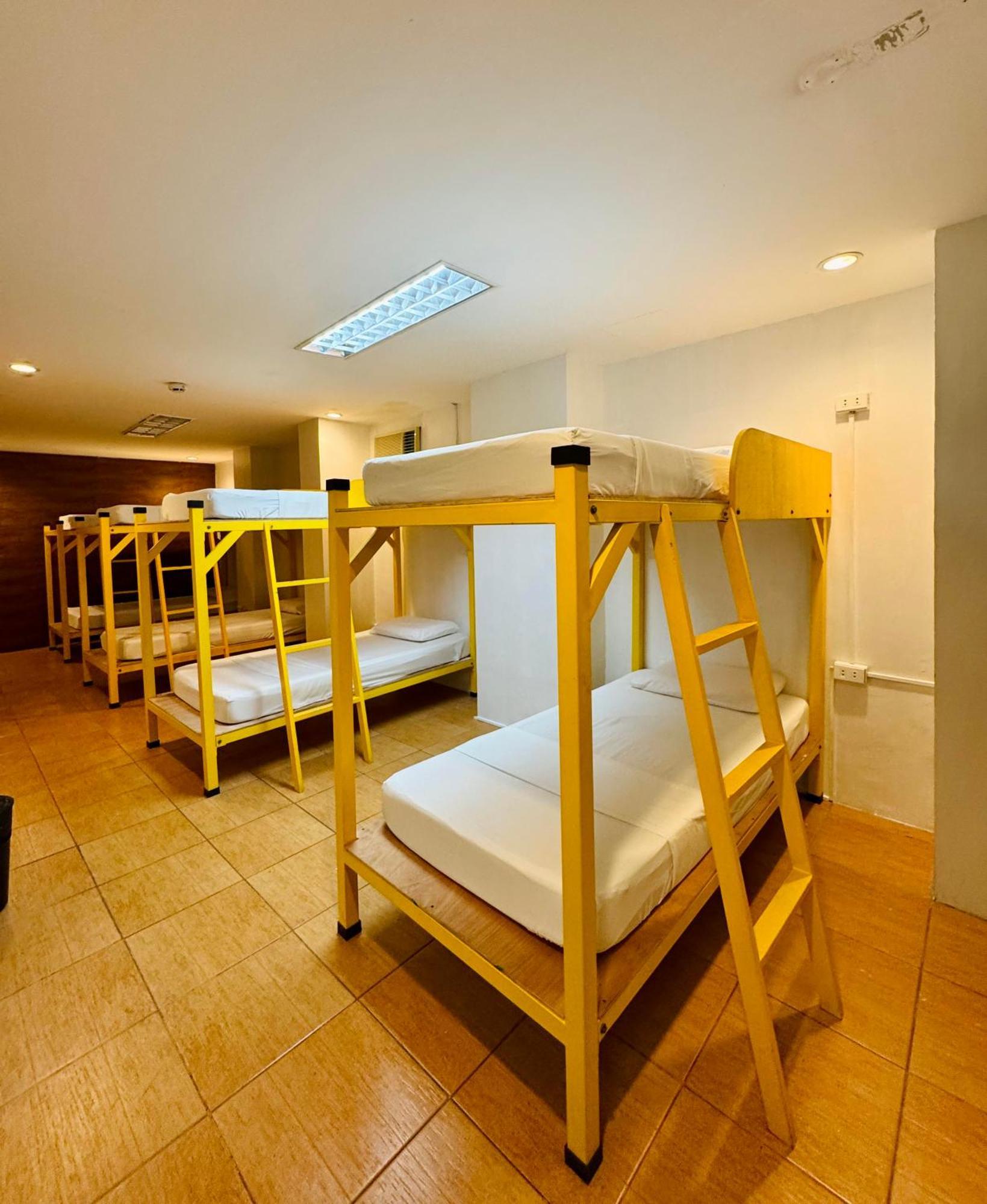 Cheese Hostel Manila ماكاتي المظهر الخارجي الصورة